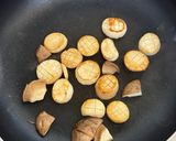 さつまいもとエリンギの旨塩バター炒め作り方3写真