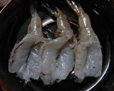殻まで美味しい★エビのスパイシー炒め作り方1写真