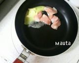 簡単！鶏肉とキャベツの濃厚クリームパスタ作り方1写真