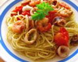 バジルとプチトマトのパスタ*シーフード*作り方7写真