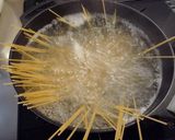 ベーコンとまいたけの和風あんかけパスタ作り方1写真
