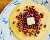 米粉のパンケーキ　塩茹であずきのせ作り方4写真