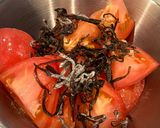 ど定番だけど旨い!トマトの塩昆布和え🍅作り方2写真