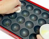 【ポリ袋で簡単】黒豆とお餅のプチケーキ作り方6写真