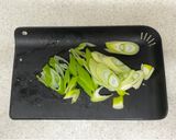 簡単10分竹輪とｷﾉｺとﾈｷﾞの塩だれ炒め作り方3写真