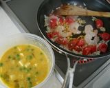 混ぜて焼くだけ♪えびのオムレツ風作り方1写真