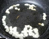 お助けトマトと新タマのイタリアン炒め作り方1写真