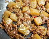 こんにゃくと牛肉(豚肉）のピリ辛炒め作り方5写真