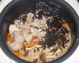 鶏ひじきの炊き込みご飯作り方5写真