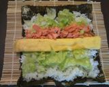 焼き鮭のサラダ巻き作り方4写真