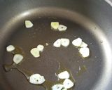 鶏肉のガーリックソテー きのこソース作り方2写真