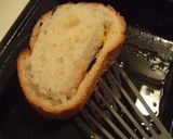 割ったらトロ〜リ☆くりぬきフランスパン作り方3写真