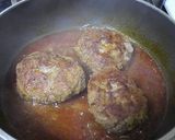 ふっくら柔らかジューシー煮込みハンバーグ作り方8写真
