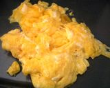 高菜漬けと卵の炒め物♪作り方1写真