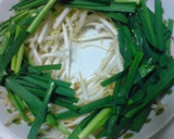 簡単おいしい！もやしとニラのレンジ蒸し作り方3写真