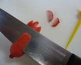 簡単！ポケモンキャラ弁☆赤ウインナーで☆作り方1写真