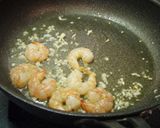 パクチーとエビのパスタ作り方3写真