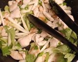 鶏むね肉とセロリの塩炒め作り方6写真