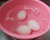 三種の緑黄野菜と半熟卵の巣ごもりサラダ作り方2写真