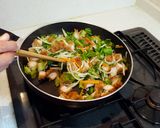 ラクして大満足 焼肉のタレで作る野菜炒め作り方5写真