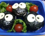 *まっくろくろすけ家族おにぎり*キャラ弁作り方3写真
