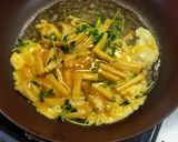 エリンギと豆苗のアレンジ衣笠丼作り方4写真