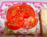 ポテトサラダ&ハム&レタス&トマトのサンドイッチ作り方1写真