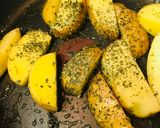 レトルト●あとのせチキン＆ポテトのカレー作り方1写真