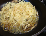 和風しょうゆハーブのスパゲティ作り方4写真