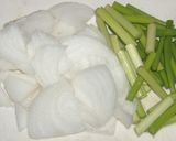 イカ＆にんにくの芽＆玉葱の生姜醤油炒め作り方1写真