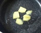 ご飯がすすむ〜♪新じゃがと手羽先の甘辛煮作り方2写真