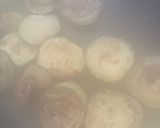 簡単ズッキーニの塩胡椒炒め😋作り方4写真