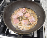 ごぼうと鶏肉の卵とじ作り方3写真