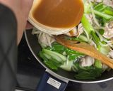 残り物で豚バラと青梗菜ともやしのオイ炒め作り方7写真