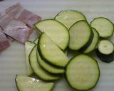 ズッキーニ＆ベーコンのバジルソースパスタ作り方1写真