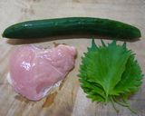 さっぱり！鶏きゅ～大葉のゴマダレサラダ☆作り方1写真
