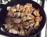 【フライパン一つで】鶏肉キャベツ作り方2写真