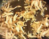 しめじとツナのトマトパスタ作り方2写真