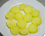 簡単♪魚肉ソーセージでジャーマンポテト風作り方1写真
