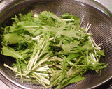 簡単☆水菜と油揚げのさっと煮作り方1写真