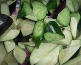 茄子の浅漬け（茄子と胡瓜の辛子漬け）作り方1写真