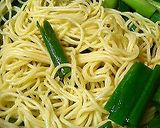 一度食べたらハマる！シンプルねぎ焼きそば作り方2写真