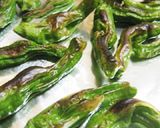 しし唐の焦がしニンニク醤油がけ作り方3写真