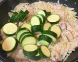 酸味が爽やか！夏野菜と豚肉のレモン煮作り方7写真