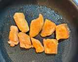 ワンパンで簡単！鮭と彩り野菜のとろ～りチーズ焼き作り方3写真