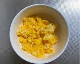 豚肉と卵、キノコの炒め物作り方3写真