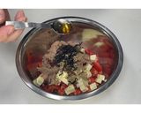 ツナとトマトの塩こんぶ和え★動画あり★作り方10写真
