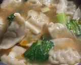 小松菜と餃子のスープ作り方3写真