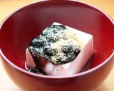 デザート★絹ごし豆腐の黒豆ソース黄粉かけ作り方3写真