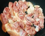 鶏肉と長ネギのスキヤキ風炒め煮作り方1写真